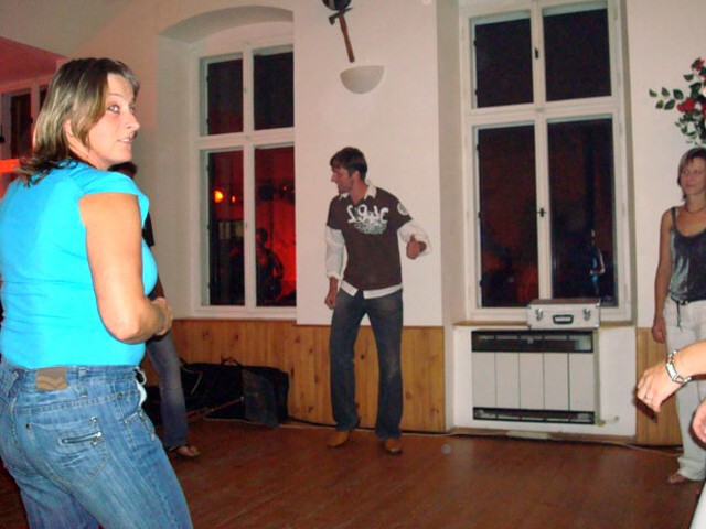 img00025.jpg
