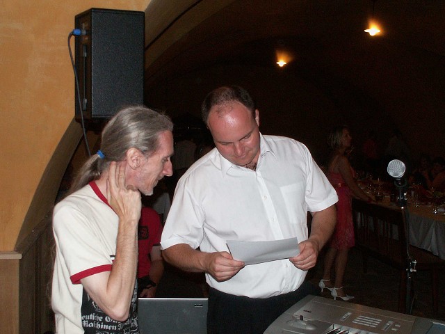 img00004.jpg