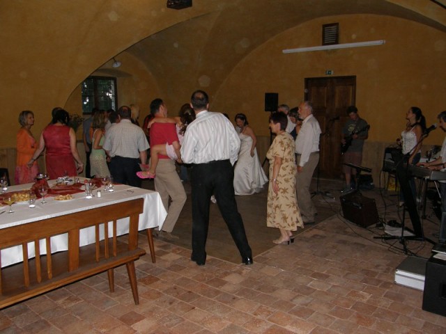 img00008.jpg