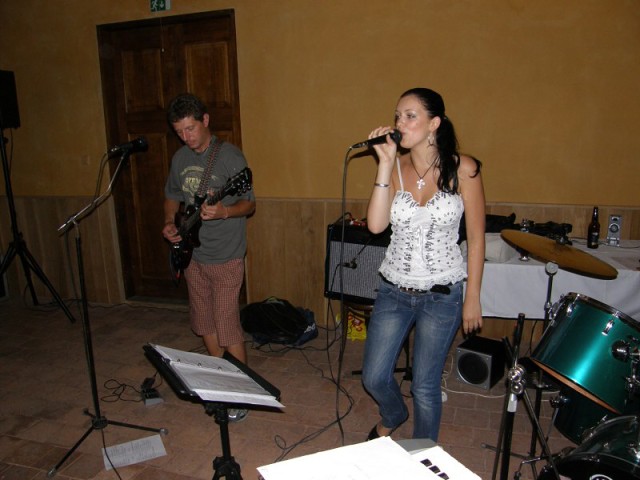 img00011.jpg