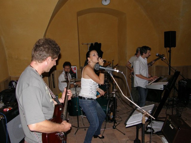 img00013.jpg