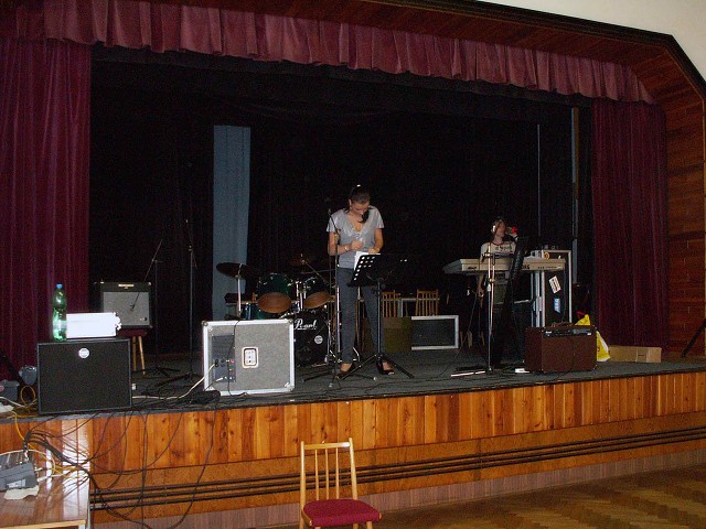 img00003.jpg