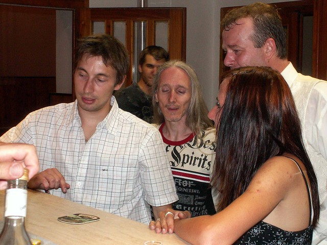 img00008.jpg