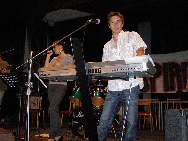 img00014.jpg