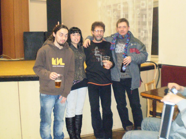 img00009.jpg
