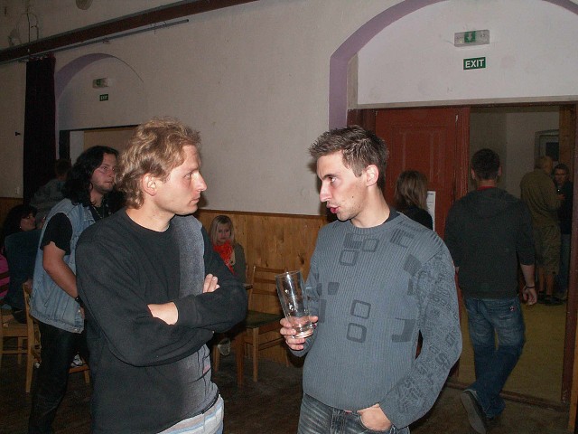 img00002.jpg