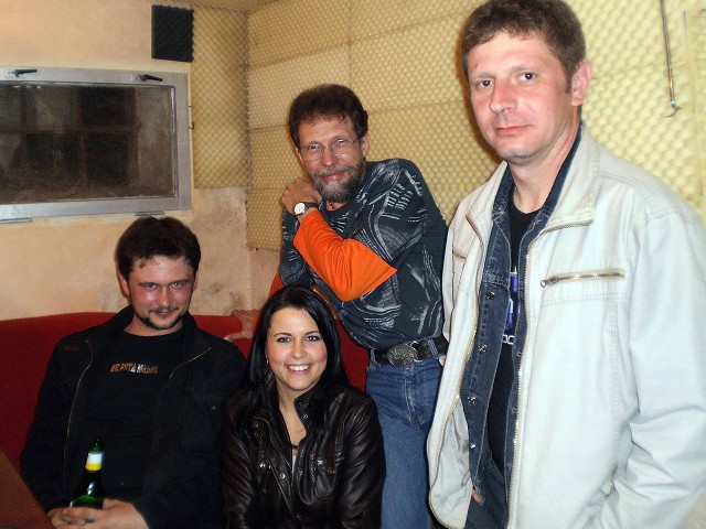 img00012.jpg