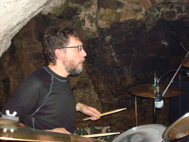 img00004.jpg