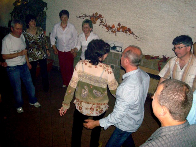 img00008.jpg