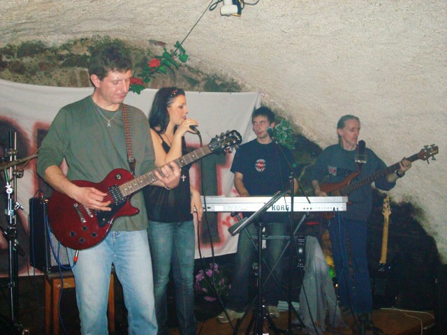 img00002.jpg