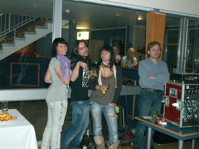 img00006.jpg