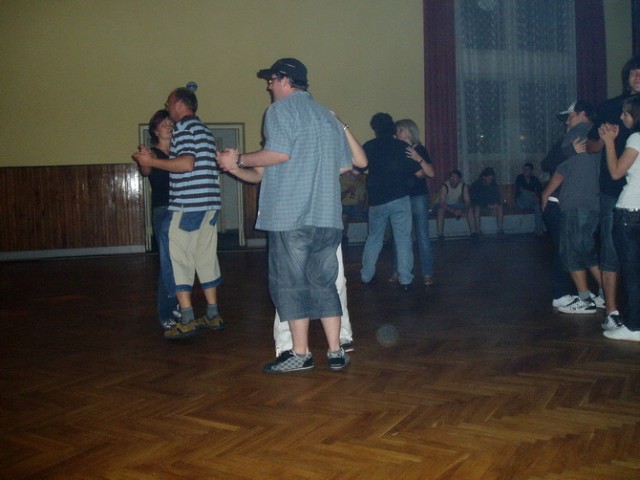 img00009.jpg