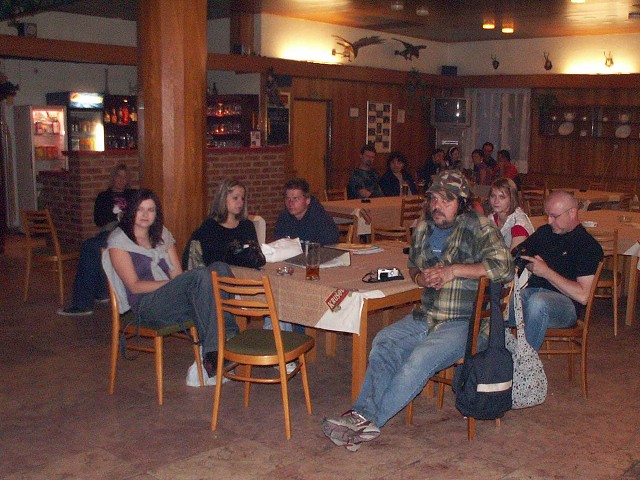 img00004.jpg