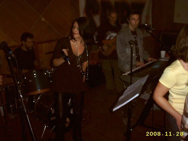 img00027.jpg