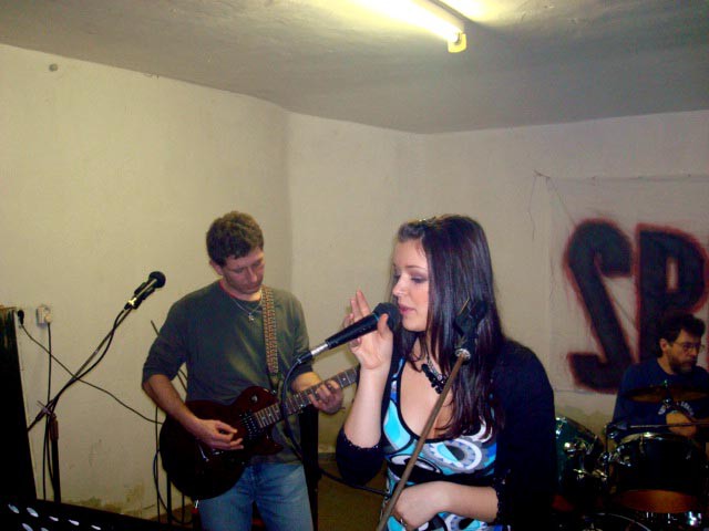 img00011.jpg