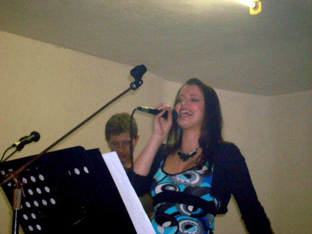 img00019.jpg