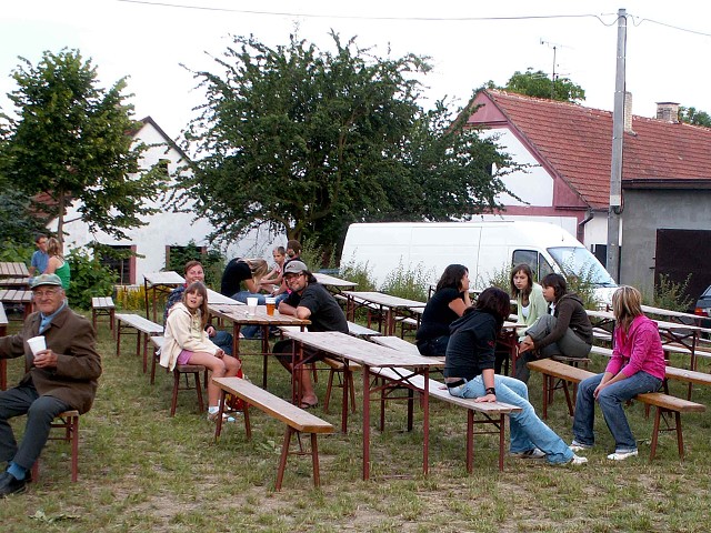 img00002.jpg