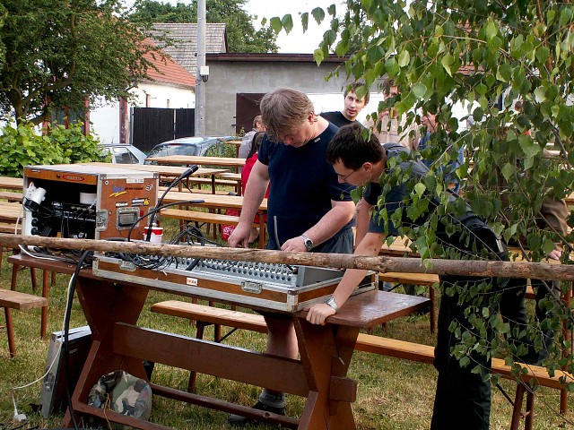 img00008.jpg